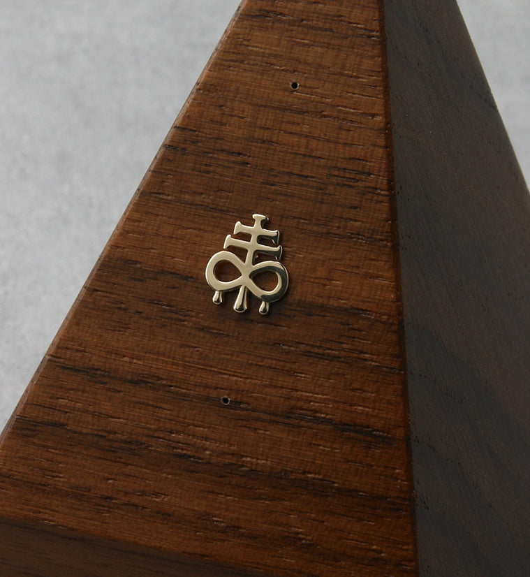 14kt Gold Leviathan Cross Drip Threadless Top