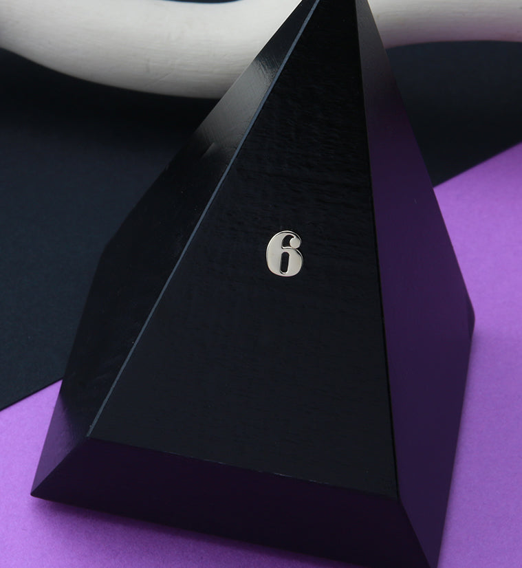 14kt Gold Number 6 Threadless Top