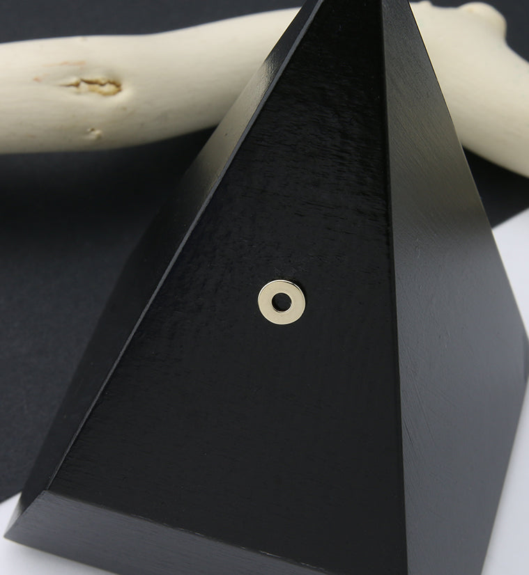 14kt Gold "O" Threadless Top