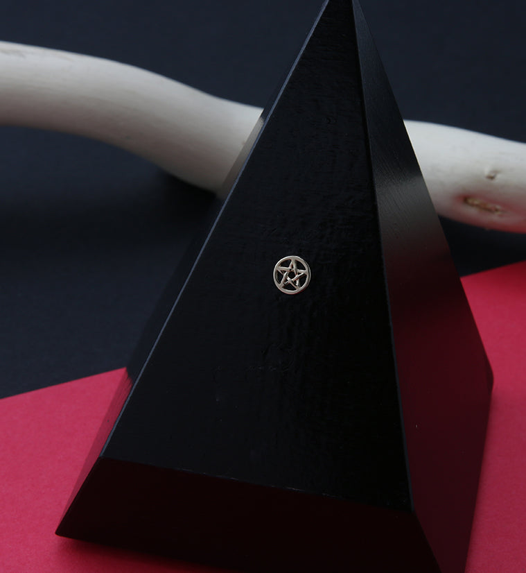 14kt Gold Pentacle Threadless Top