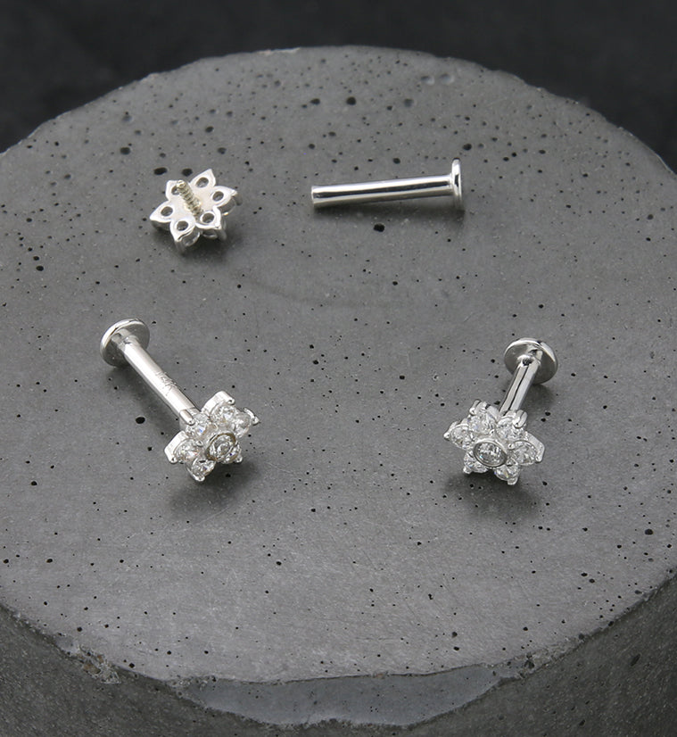 14kt White Gold Flower CZ Internally Threaded Labret