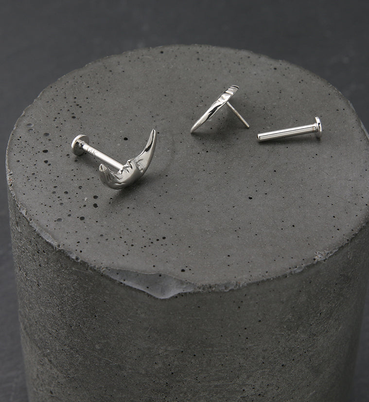 14kt White Gold Man On The Moon Crescent Threadless Labret