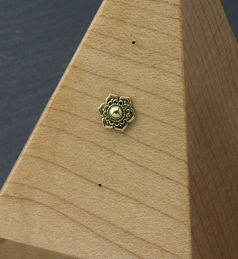 18kt Gold Ornate Flower Threadless Top