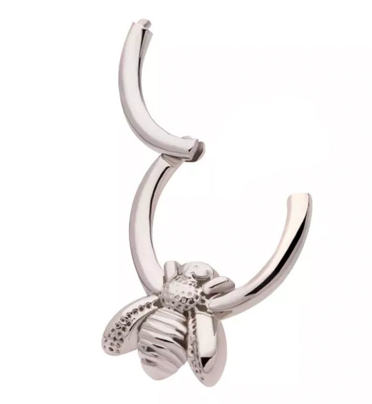 Bee Stainless Steel Hinged Segment Ring
