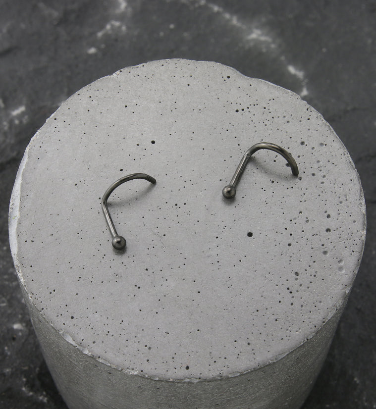 Black PVD Ball Titanium Nose Screw