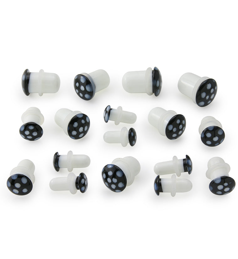 Black Spotted Mushroom Glass Single Flare Plugs