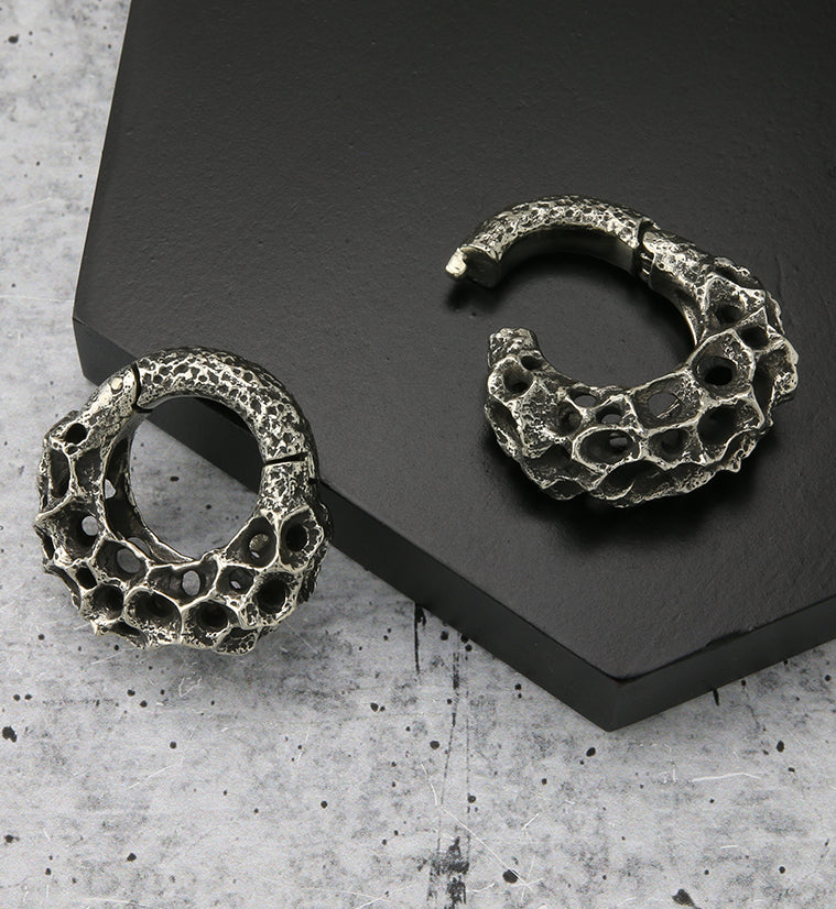 Crater White Brass Hinged Ear Weights