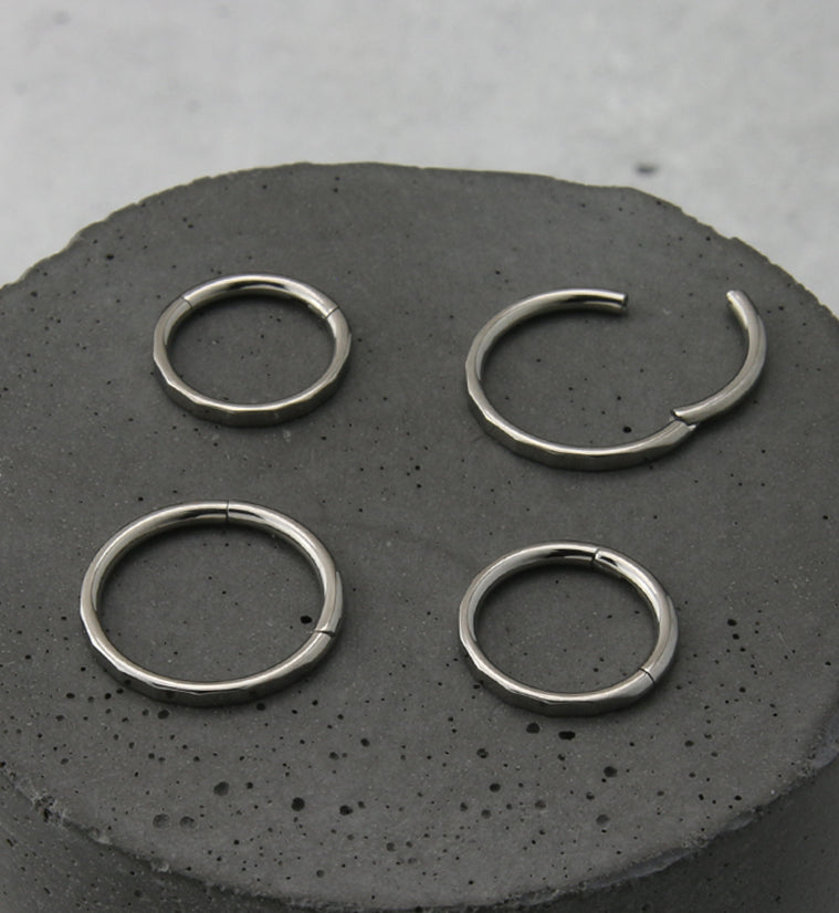 Crinkle Titanium Hinged Segment Ring