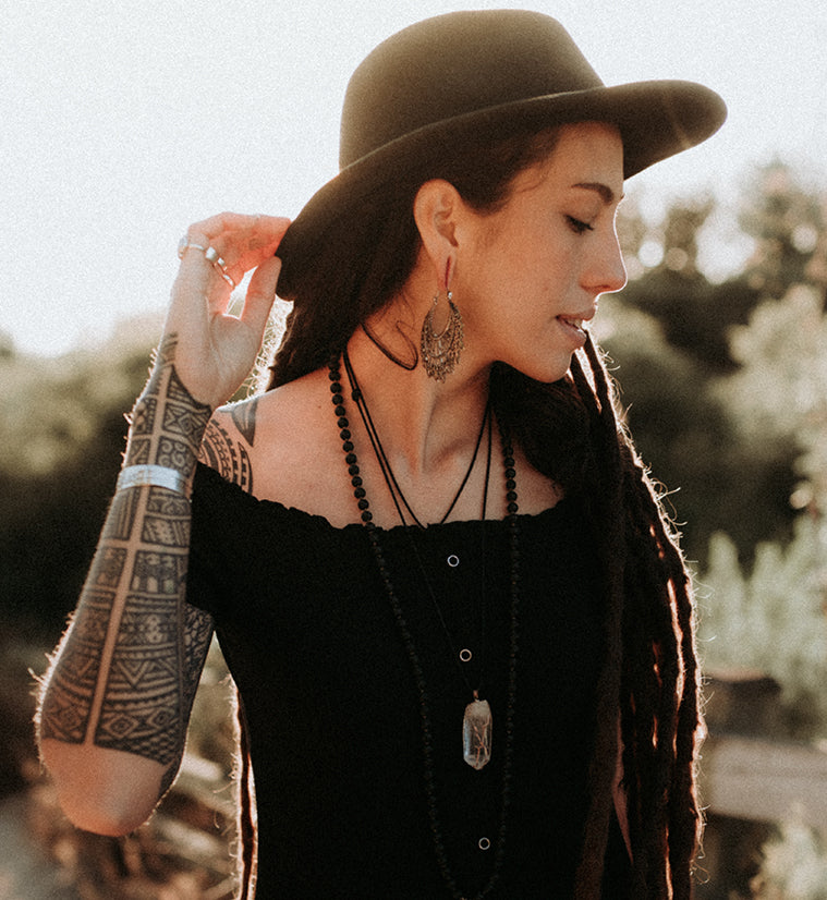 18G Garnish White Brass Hangers - Earrings