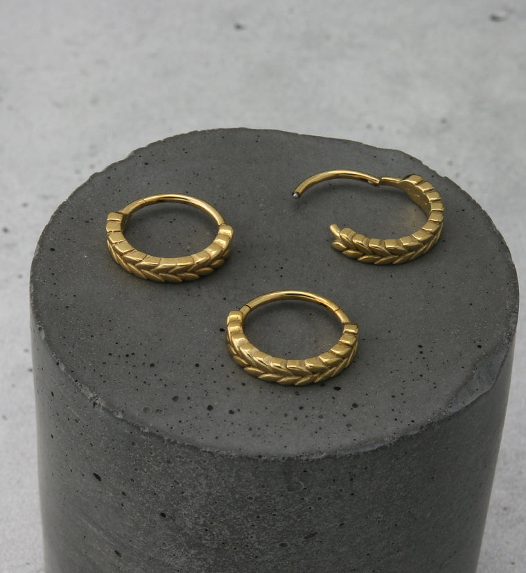 Gold PVD Side Facing Laurel Hinged Segment Ring