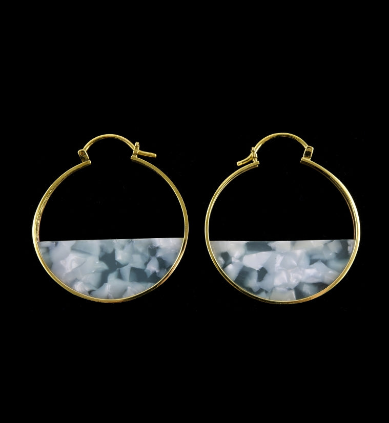 Sold in pairs (2pc) Size: 14 gauge Brass clasp Acetate disk Handcrafted Free shipping Size: 50mm x 45mm Brass is not meant for long term wear May oxidize under extreme moisture conditions