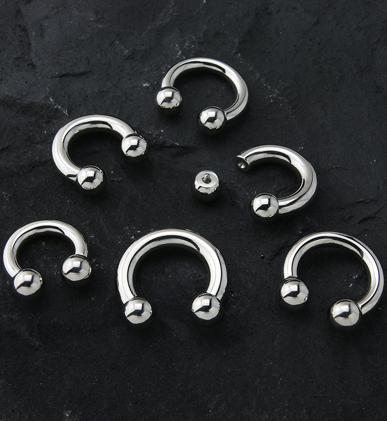 Internally Threaded Titanium Circular Barbell