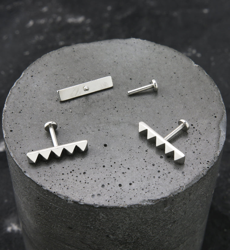 Long Polyhedra Row Stainless Steel Internally Threaded Labret