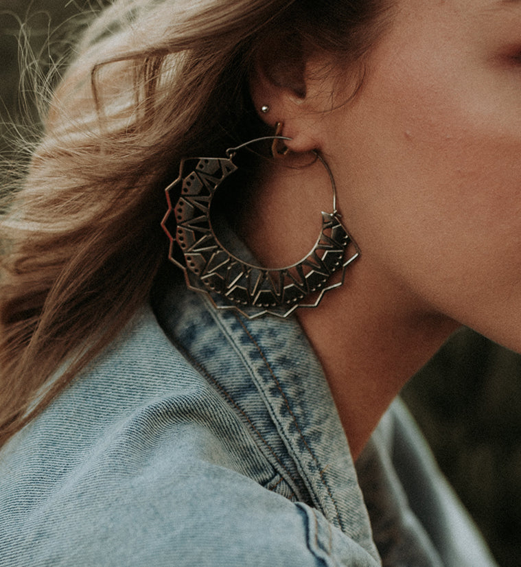 Palmette Titanium Hangers - Earrings