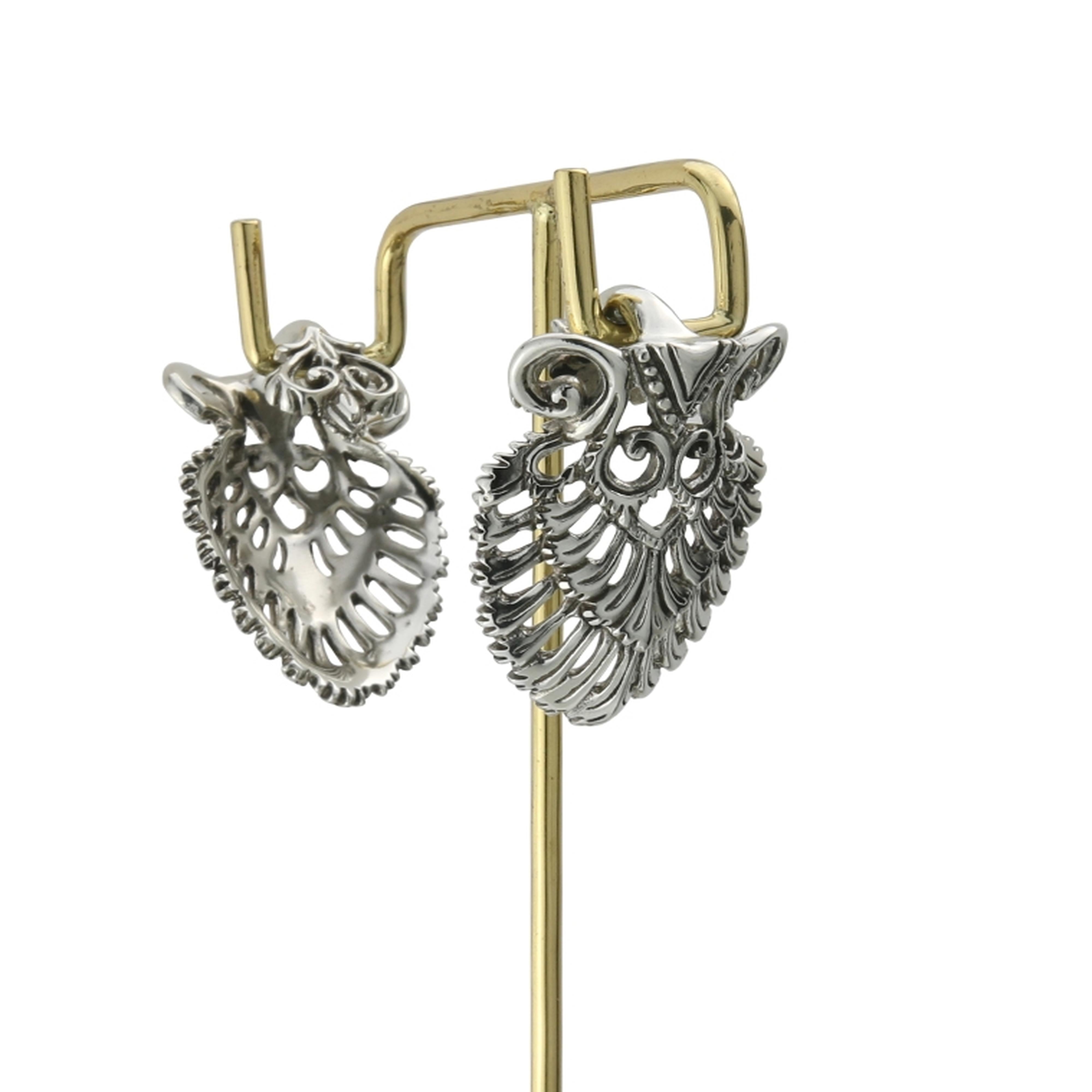 Sinuous White Brass Ear Weights