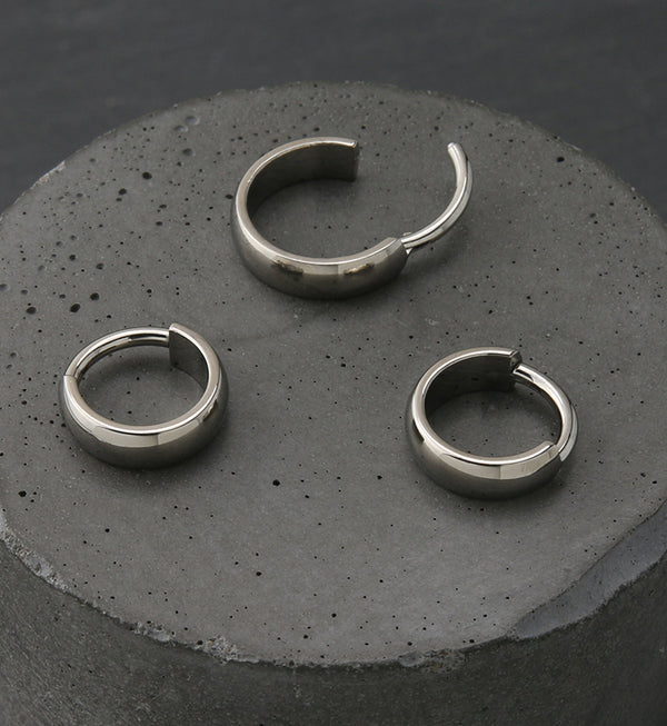 Smooth Titanium Hinged Segment Ring