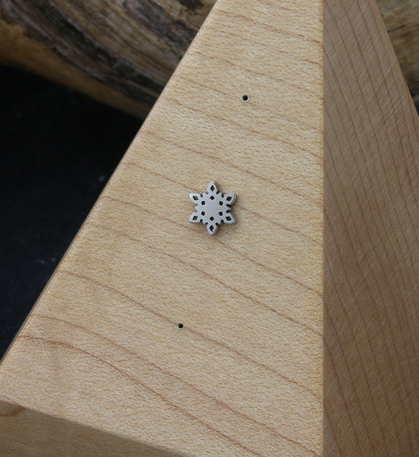 Snowflake Cut Out Threadless Titanium Top