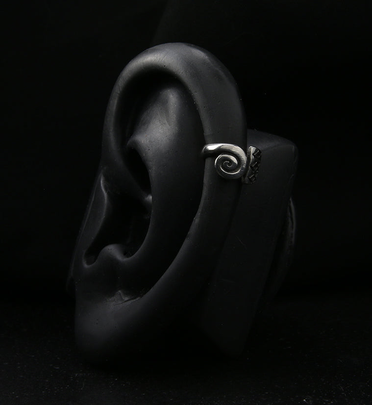 Swell White Brass Ear Cuff